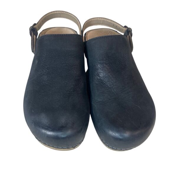 Dansko berry black burnished suede shoes Size 38 or 7.5-8 - Picture 8 of 10